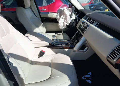 2020 Land Rover Range Rover Supercharged z USA, uszkodzony, nr VIN SALGS5SE4LA590564